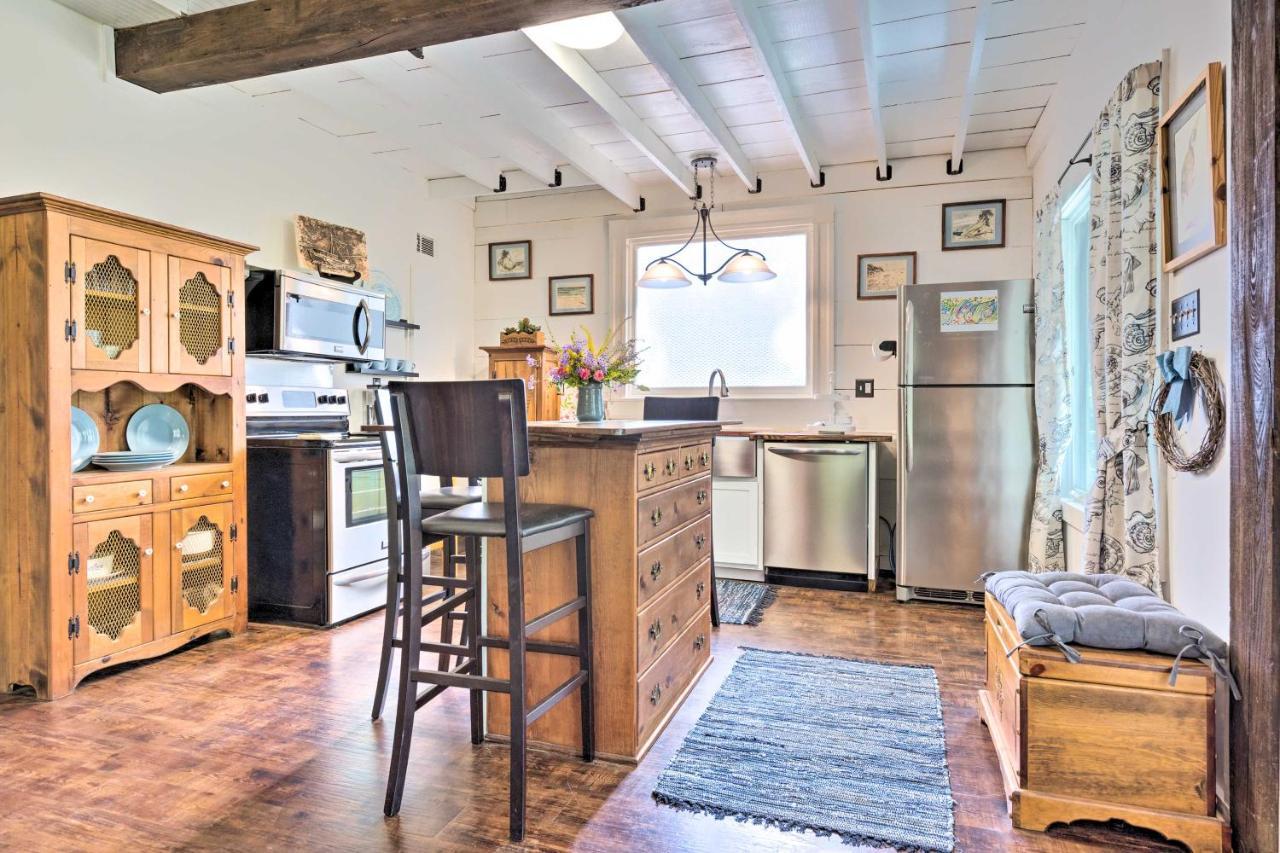 Historic Biloxi Bay Cottage With Beautiful View Ocean Springs Exteriér fotografie