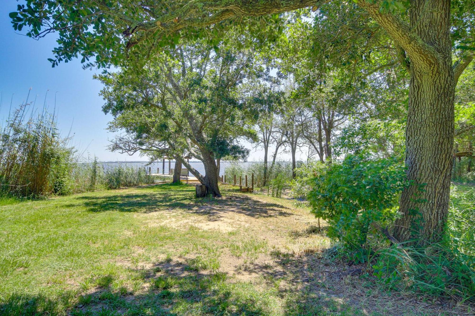 Historic Biloxi Bay Cottage With Beautiful View Ocean Springs Exteriér fotografie
